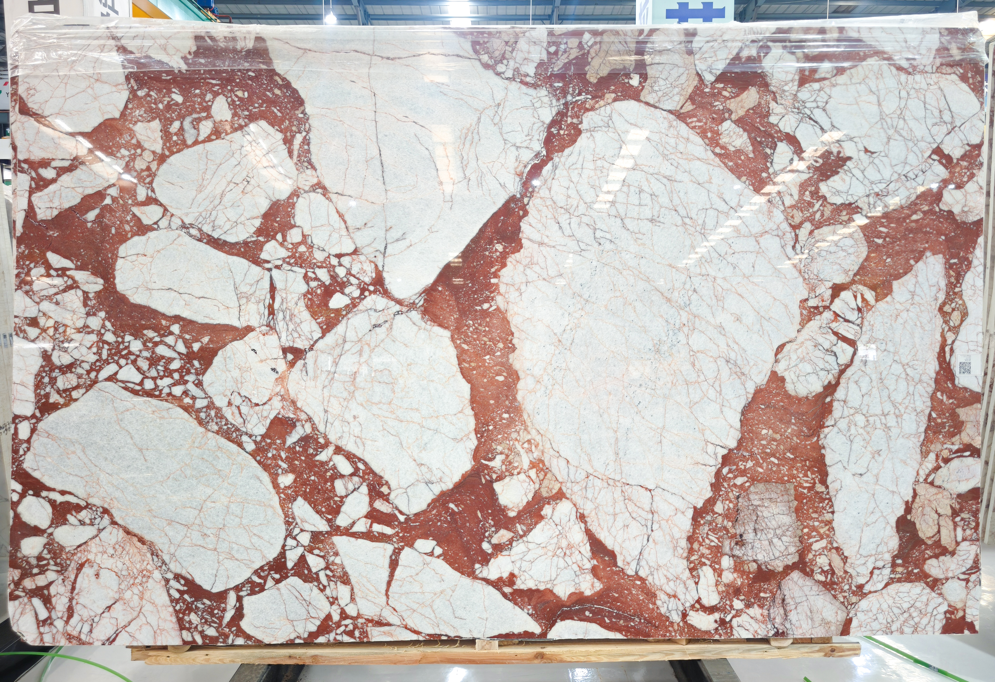 Vena Rosso — view 2