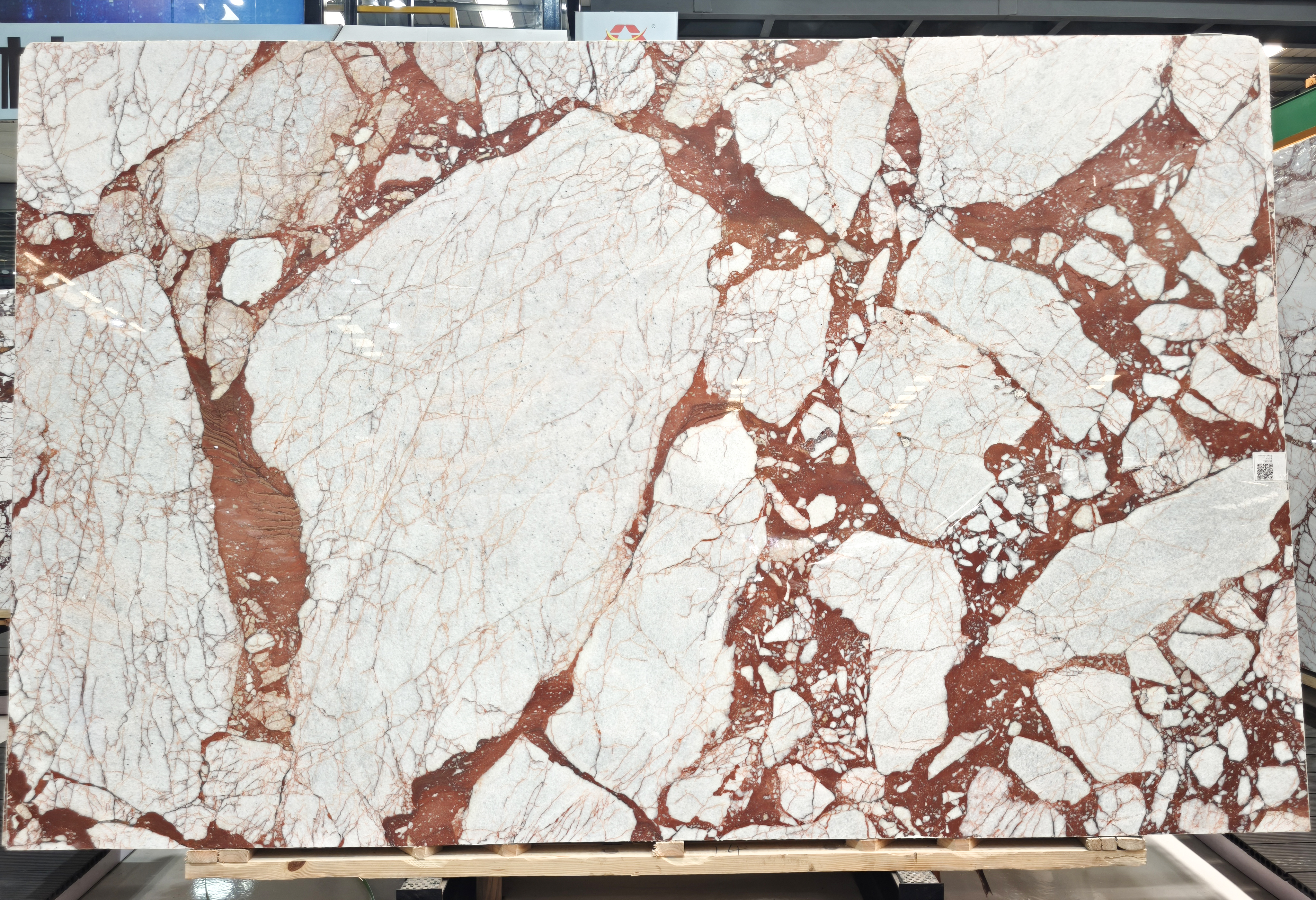 Vena Rosso — view 3