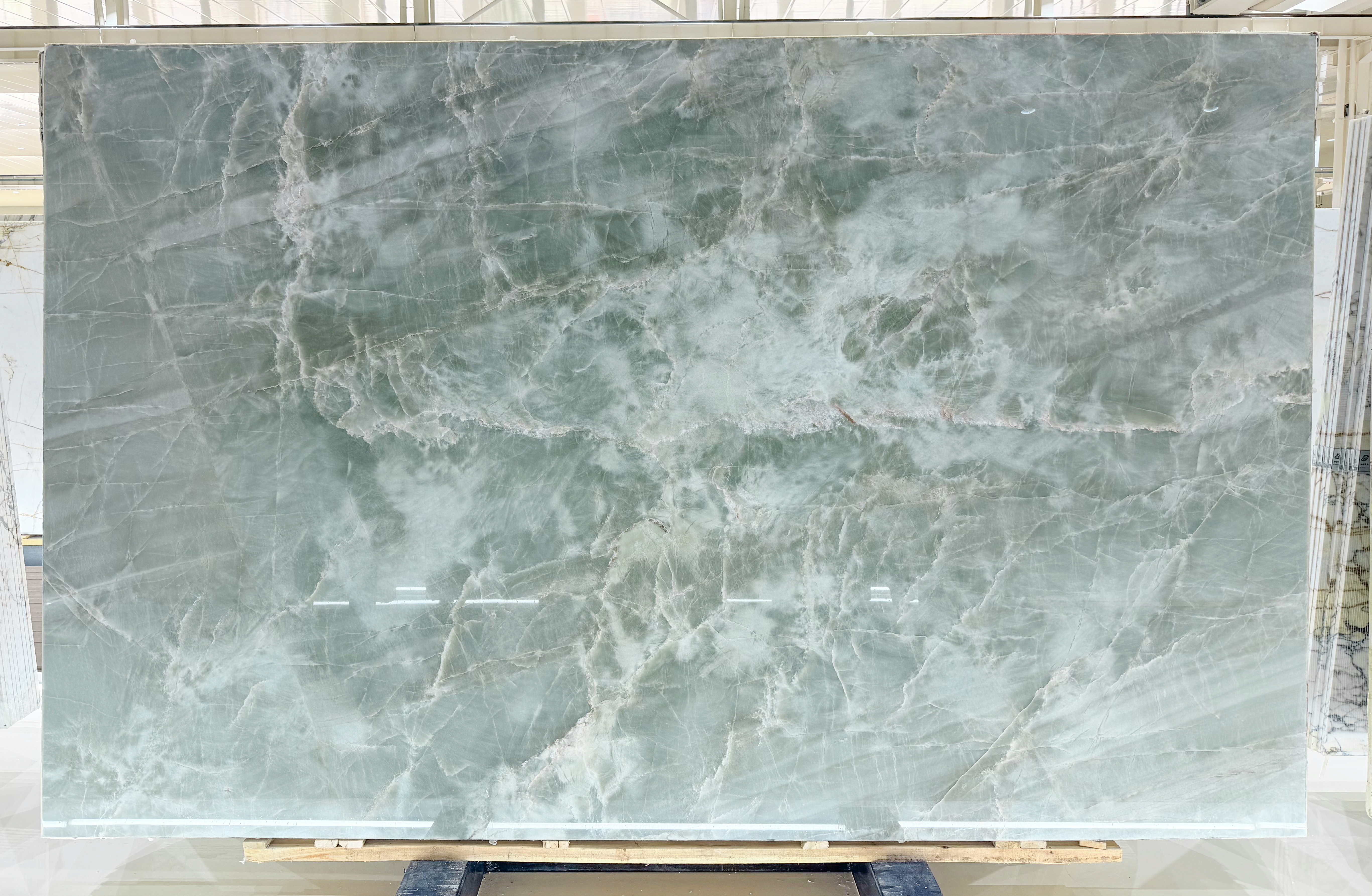 Verde  Emerald — view 2