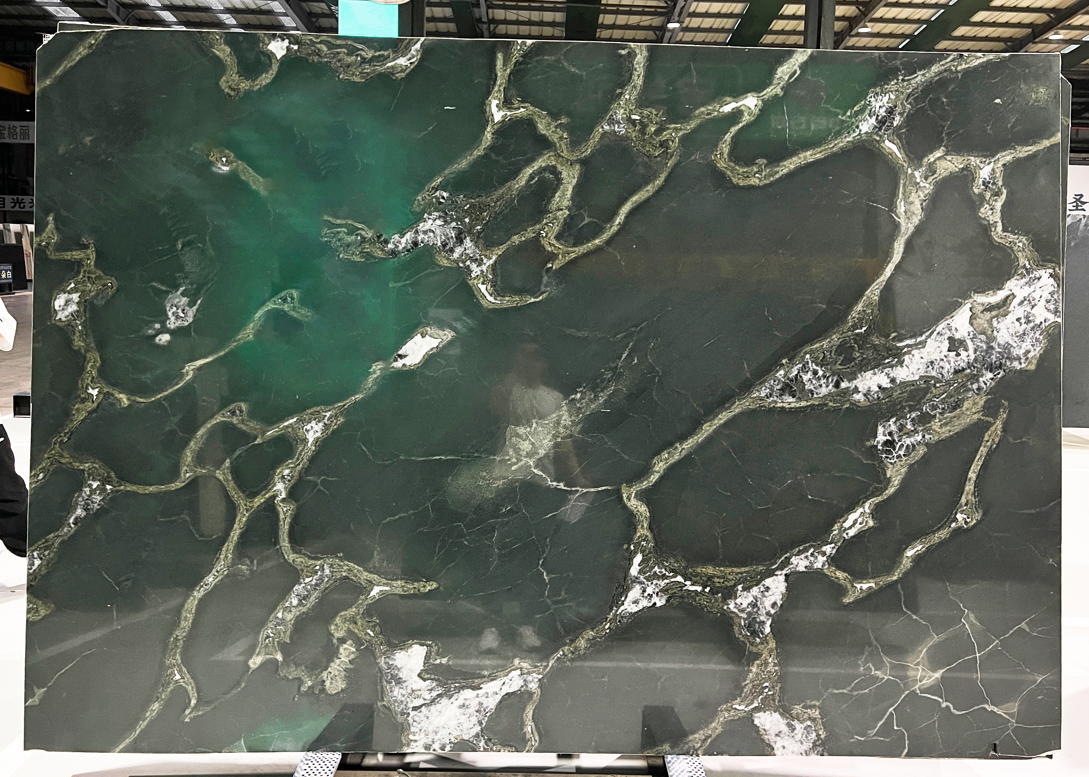 Avocado Green — view 4