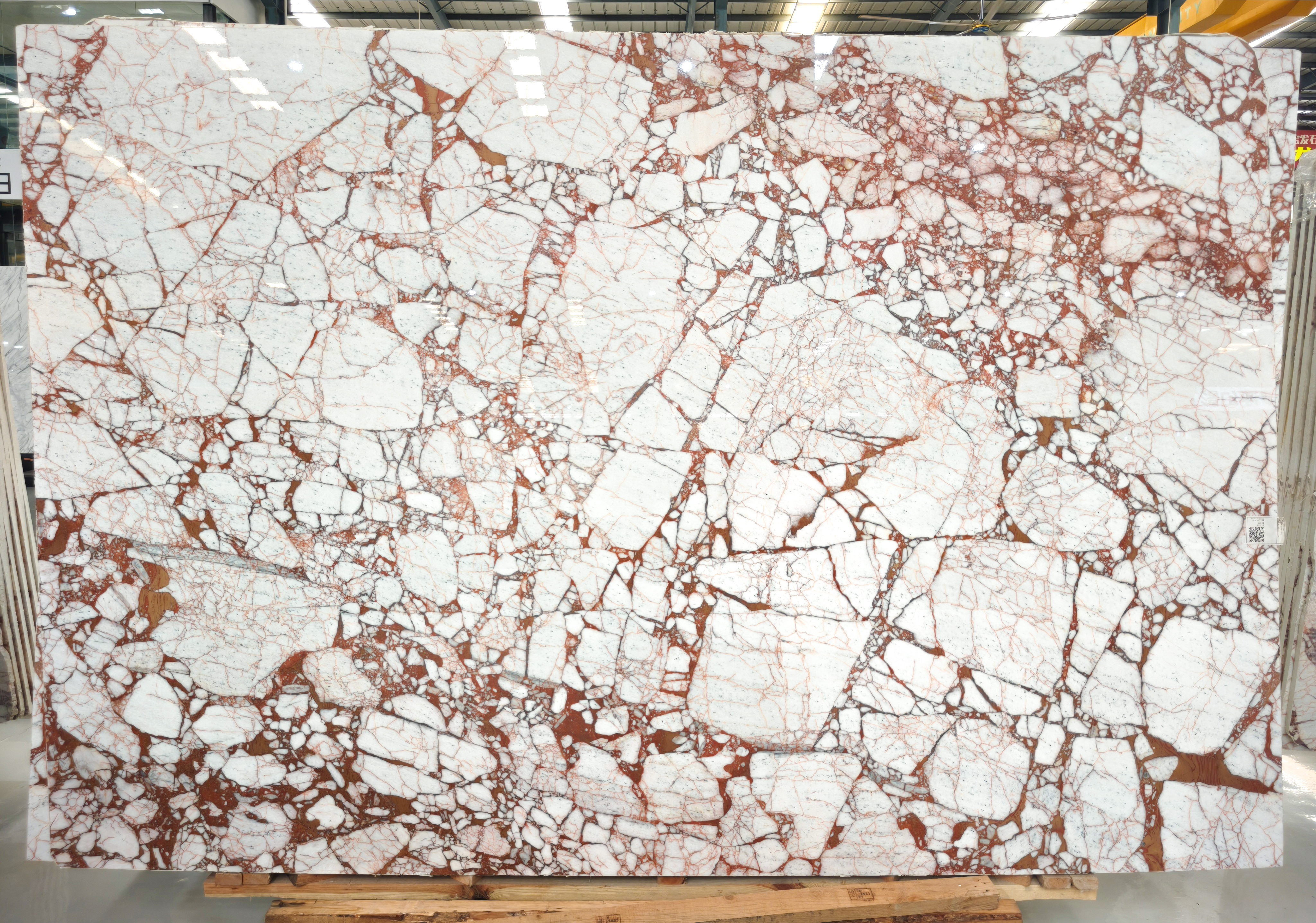 Vena Rosso — view 2